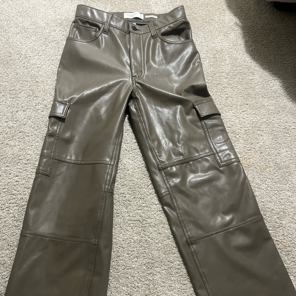 Abercrombie Taupe Leather Cargo Pants